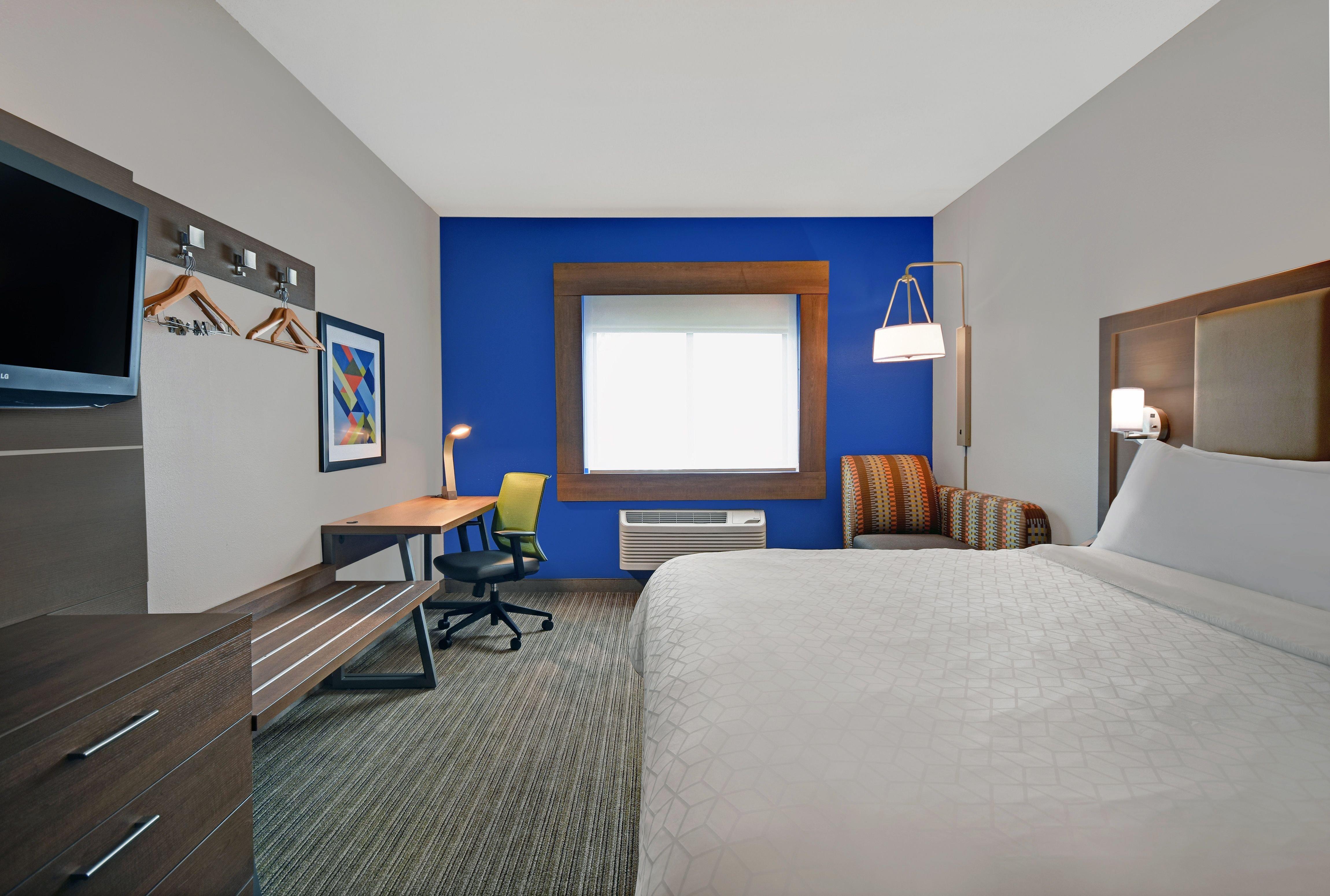 Holiday Inn Express Adrian By Ihg Exterior photo