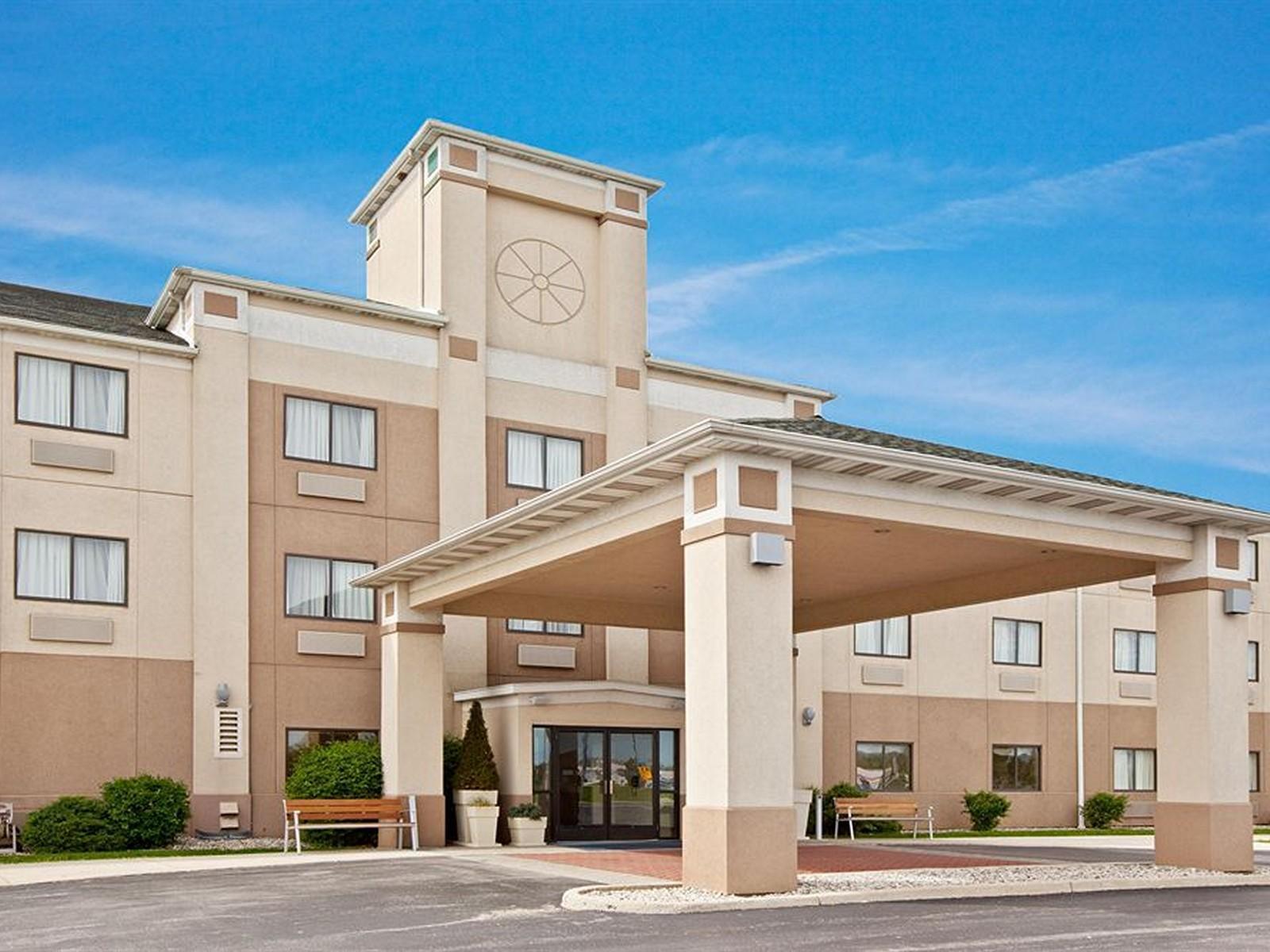 Holiday Inn Express Adrian By Ihg Exterior photo