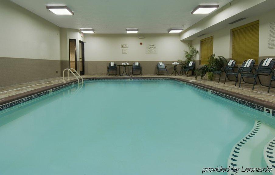 Holiday Inn Express Adrian By Ihg Facilities photo