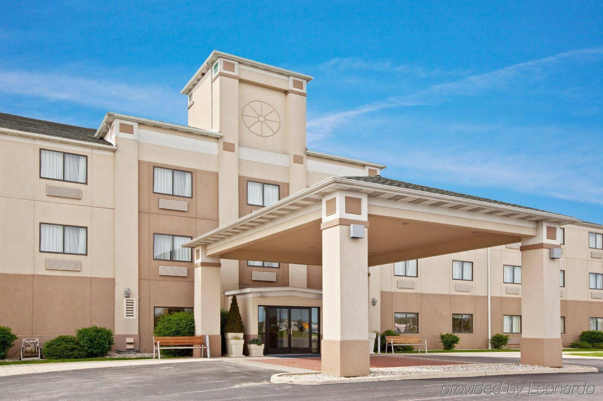 Holiday Inn Express Adrian By Ihg Exterior photo